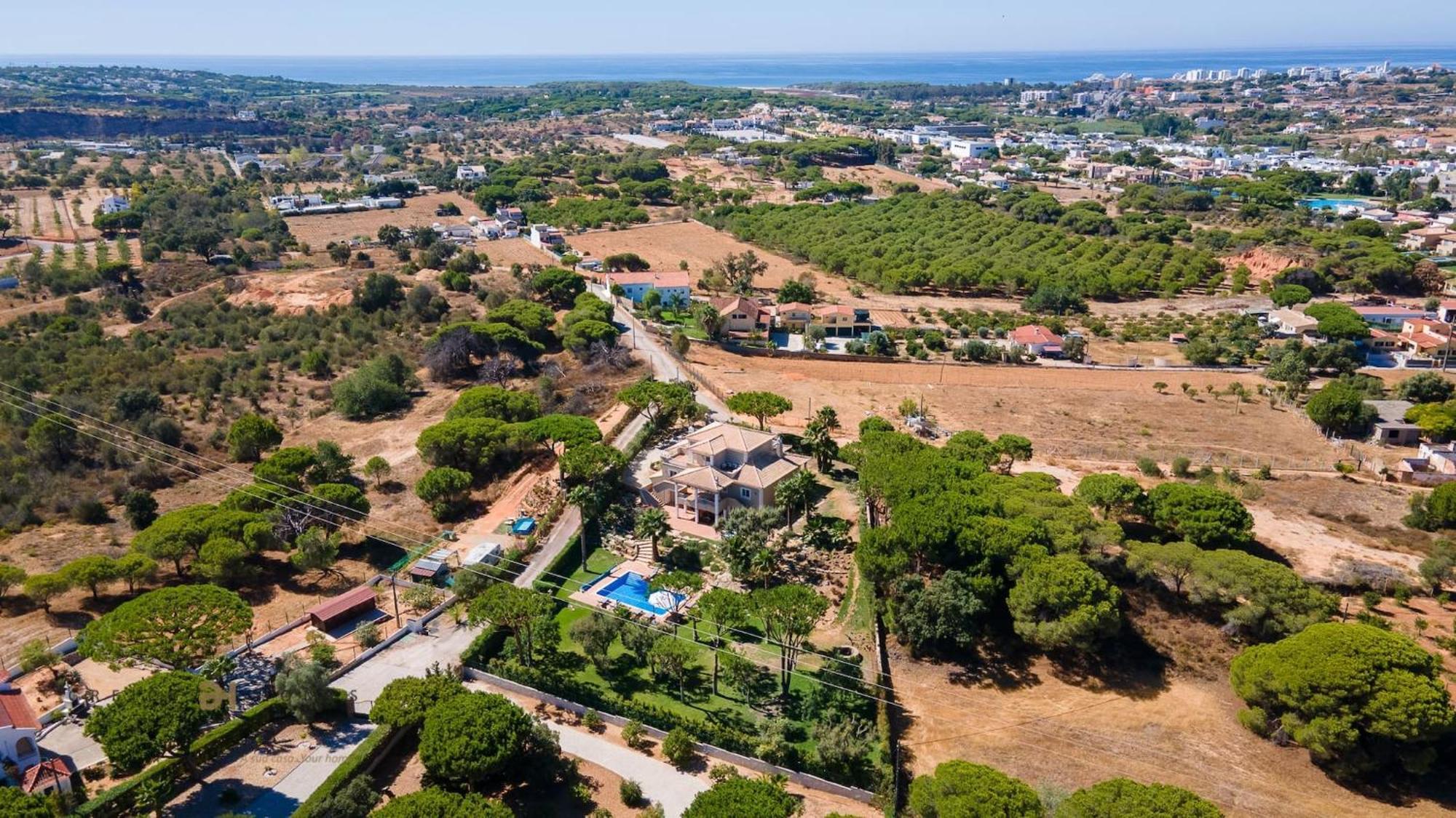 Luxuosa Moradia V5 Em Quarteira - Greice Homes Exterior photo